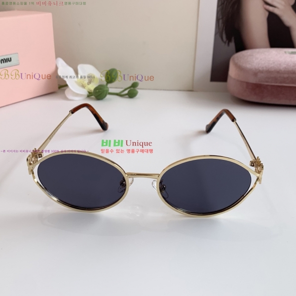 ���� �̿�̿� ���۶� 8MU256112-10