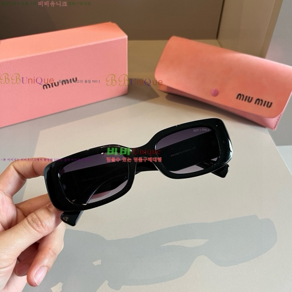 ���� �̿�̿� ���۶� 8MU256112-1