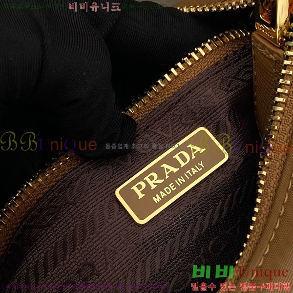 #����� ������� 2005 ���ǾƳ� Ʈ���� �����Ϸ� ȣ���� 1N204M-101