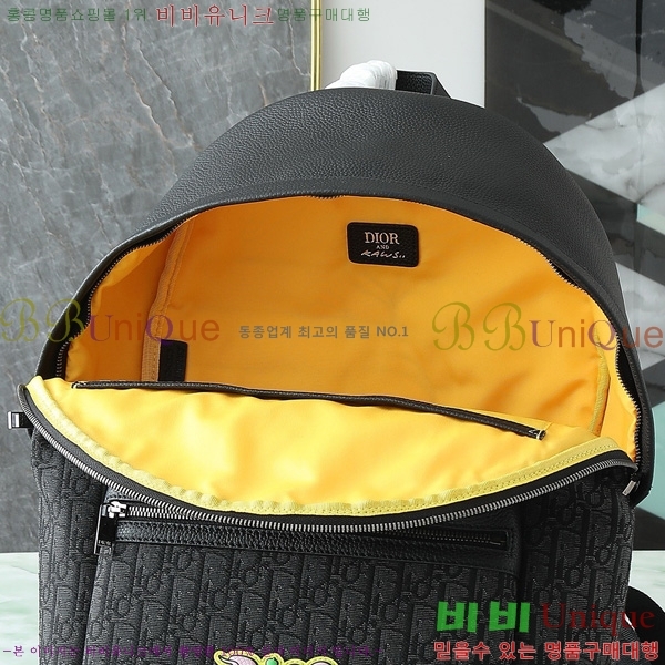 #��� ���̴� 2.0 KAWS ���� ���� 1ESBA199-302