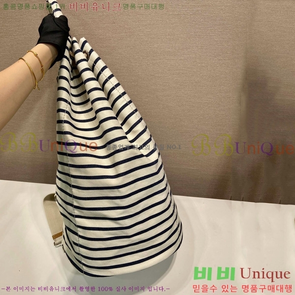 #����� ĵ���� ��ν�Ʈ�� ������ 2VY011-684