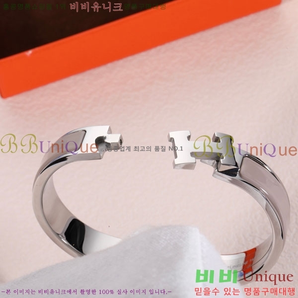 �����޽� ���� HE212203-1