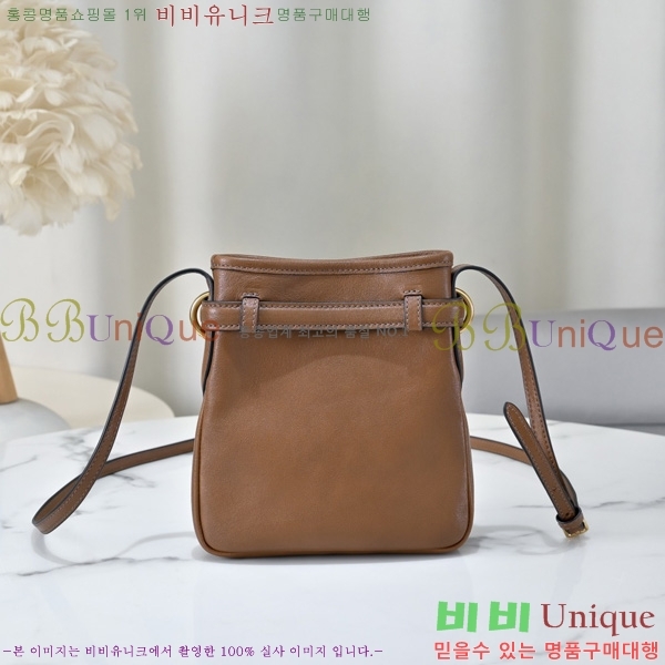 #�̿�̿� ���� �ƹ�ٸ� ��Ʈ�� �Ŀ�ġ 5NR461-102