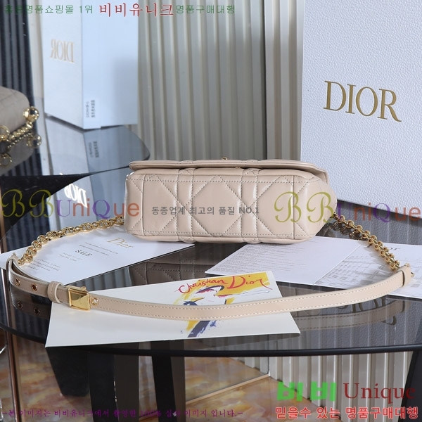 #��� ���� ī�ι� D923600-5