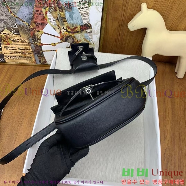 #�����޽� �̸� ����� H17111-1018