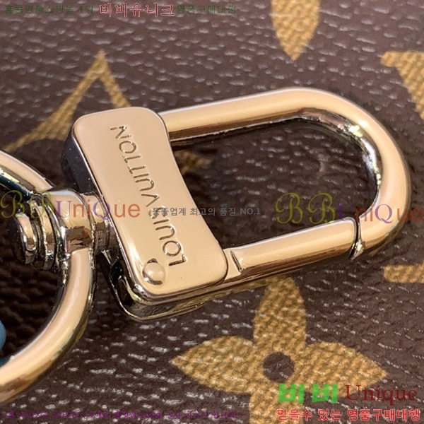 #���̺��� �̴� ���� ��Ʈ�� M13925-101