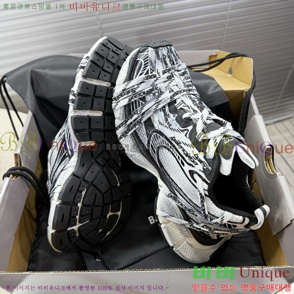 �߷��þư� 3XL Ʈ���̳� ����Ŀ�� BLA356602-1