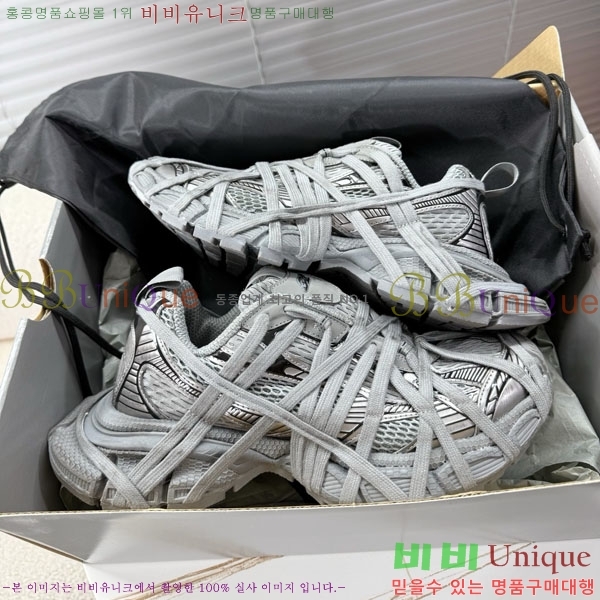 �߷��þư� 3XL Ʈ���̳� ����Ŀ�� BLA356602-4