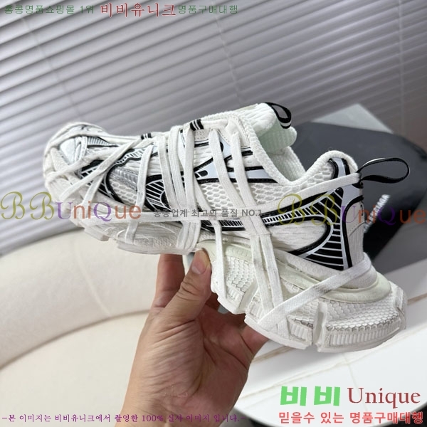 �߷��þư� 3XL Ʈ���̳� ����Ŀ�� BLA356602-6