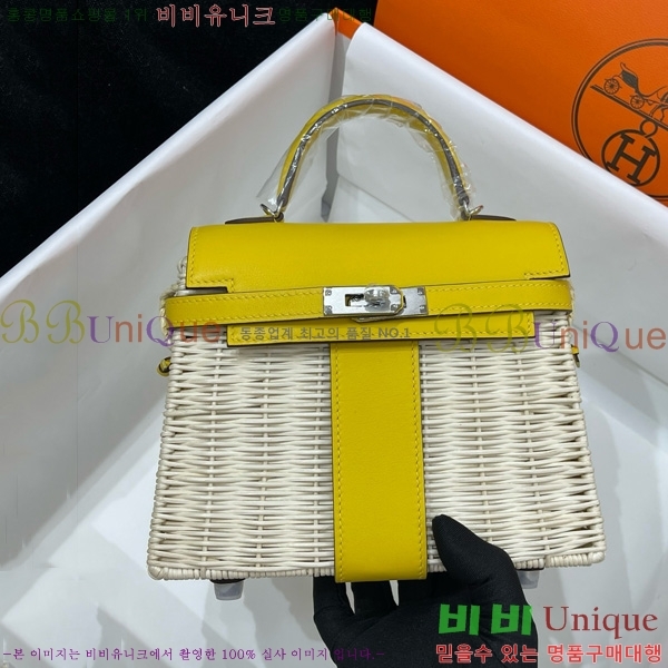 #�����޽� ��ũ�� �̸� 20 H305771-109 (����ǰ)