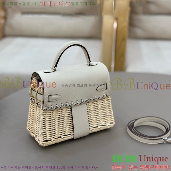 #�����޽� ��ũ�� �̸� 20 H305771-104 (����ǰ)