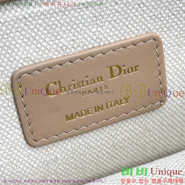 #��� 30 ������ �̽�Ʈ ����Ʈ D62660-1001