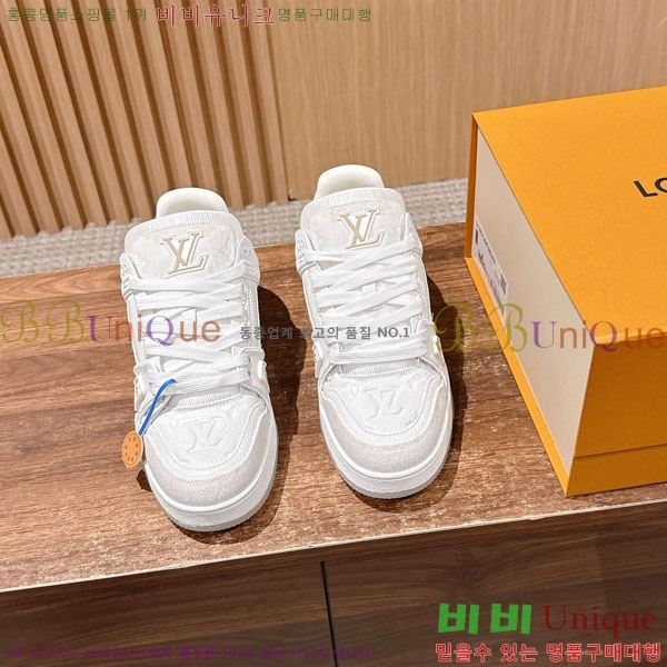 ���̺��� 𝐋-𝐓𝐑𝐀𝐈𝐍𝐄𝐑 ����Ŀ�� �������� L2017770-4