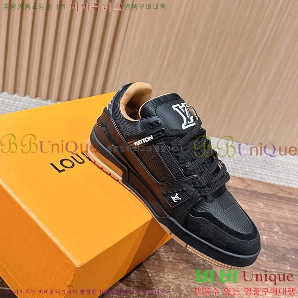 ���̺��� 𝐋-𝐓𝐑𝐀𝐈𝐍𝐄𝐑 ����Ŀ�� �������� L201990-7