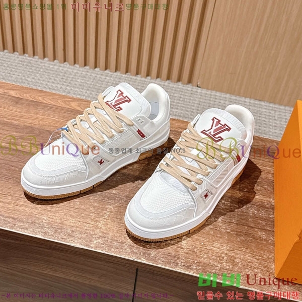 ���̺��� 𝐋-𝐓𝐑𝐀𝐈𝐍𝐄𝐑 ����Ŀ�� �������� L201990-8