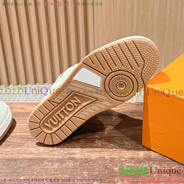 ���̺��� 𝐋-𝐓𝐑𝐀𝐈𝐍𝐄𝐑 ����Ŀ�� �������� L201990-8