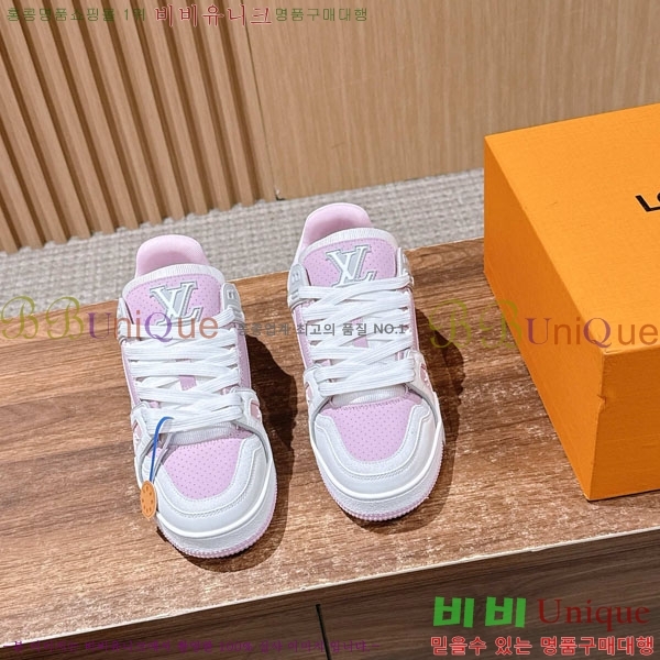 ���̺��� 𝐋-𝐓𝐑𝐀𝐈𝐍𝐄𝐑 ����Ŀ�� �������� L201990-4