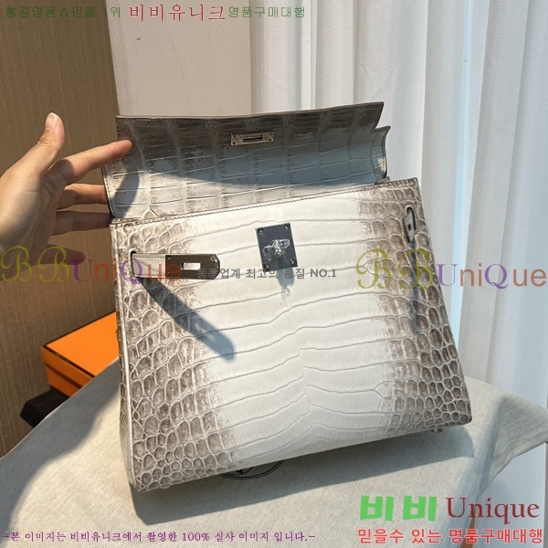 #�����޽� ������� �̸��� 28CM H30550-100 (����ǰ)