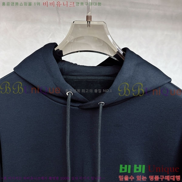 ���� ��**�� �ĵ�Ƽ MO1625334-1