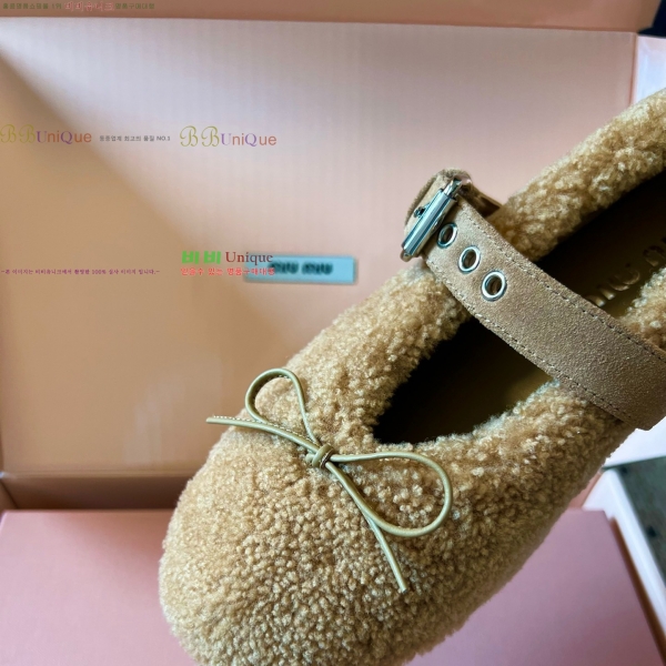 ���� �̿�** �þ �� �޸����� �÷� 32MU25102296-1