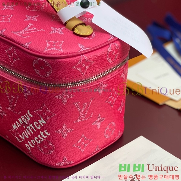 #���̺��� �Ͻ� �̴� ����Ƽ ���̽� M44495-101