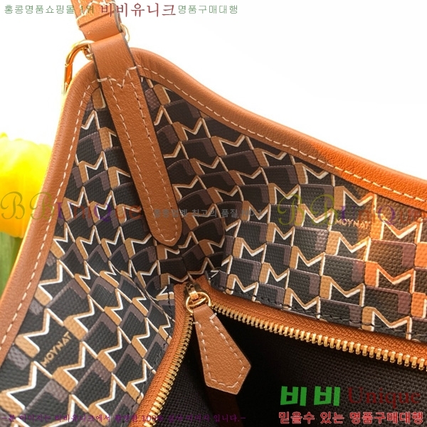 #���̳� ȣ���� M8120-103