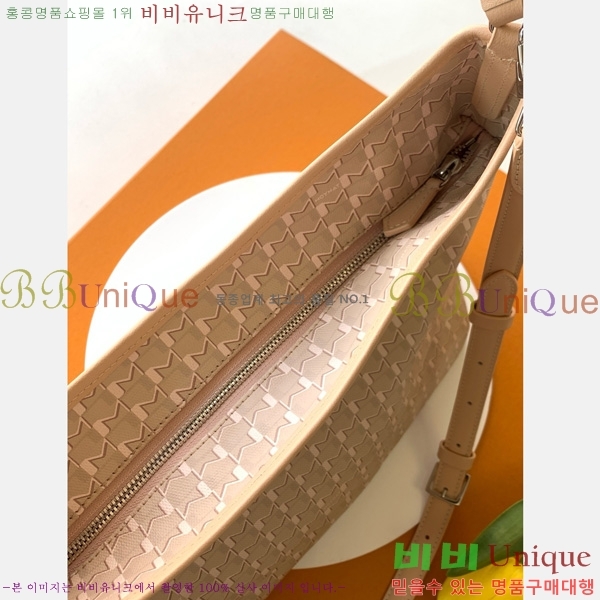 #���̳� ȣ���� M8120-104