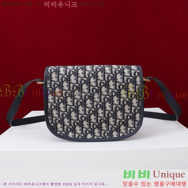 #��� �ٺ�� BOBBY �̵�� M9337-102