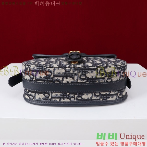 #��� �ٺ�� BOBBY �̵�� M9337-102