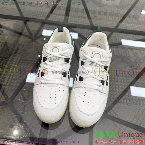 ���� ��**�� ����Ŀ�� MO07842-4