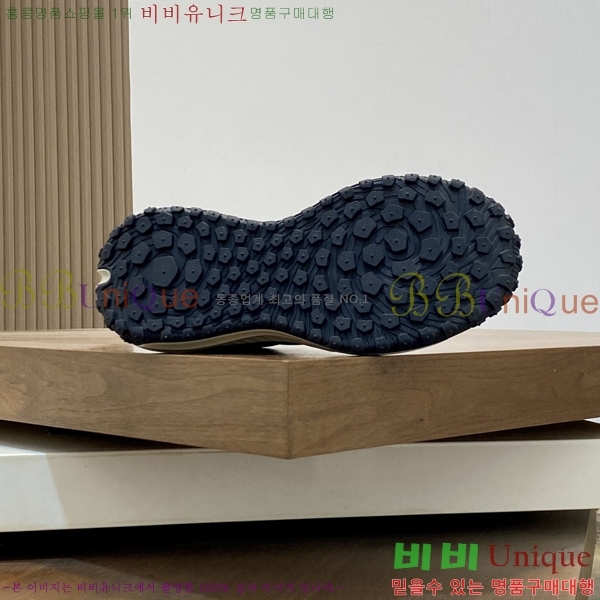 ���� ��**�� ����Ŀ�� MO286909-1