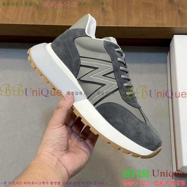 ���� ��**�� ����Ŀ�� MO286907-2