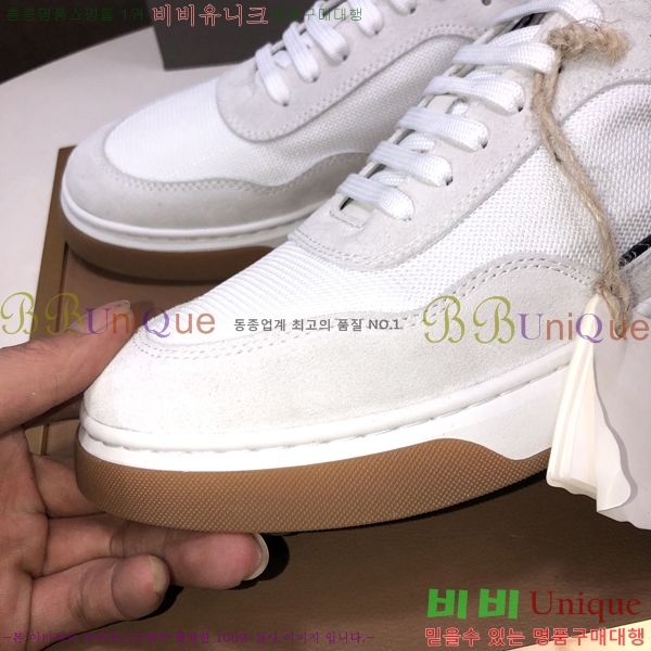 ���� ���ڷ� ��ġ�ڸ� ����Ŀ�� B967569-3