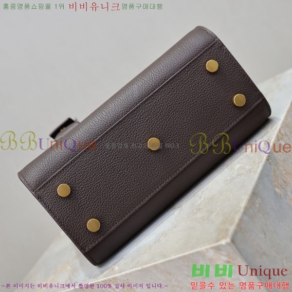 #���ζ� ���� ����긣 �� 717440-304