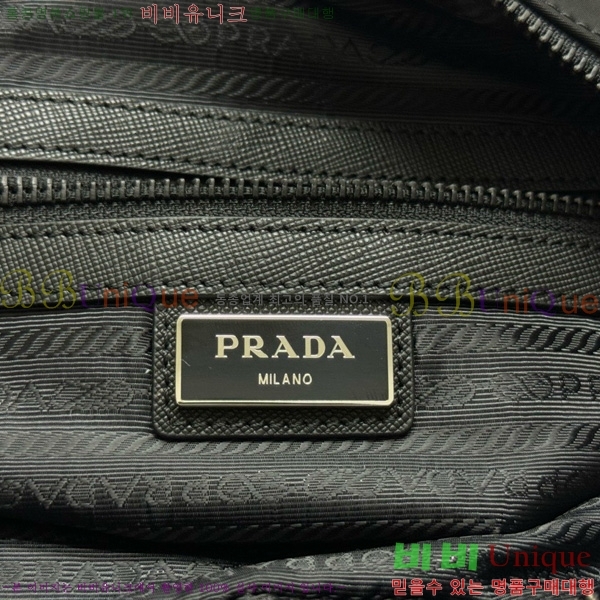 #����� ���ڳ� �ﰢ�ΰ� ������ ���Ϸ� ũ�ν��� 2VH002-2001