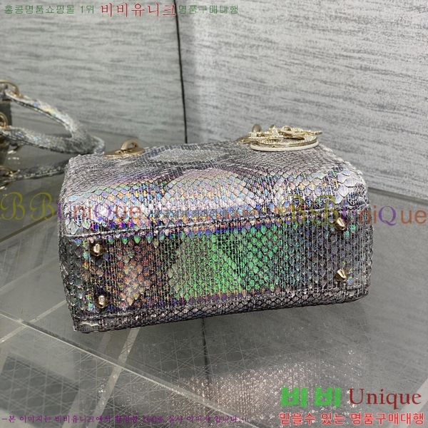 #��� ���̵�� ���� M0531-701