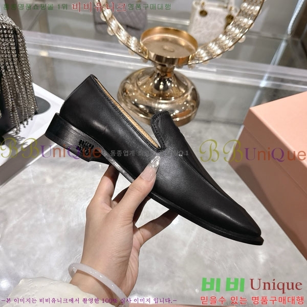 ���� �̿�̿� ���� 32MU902400-2