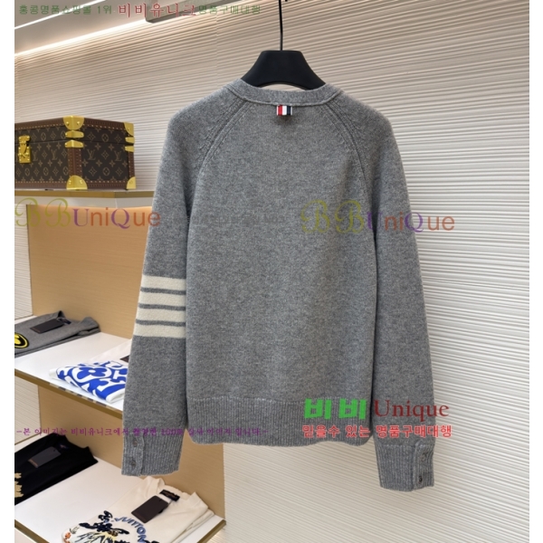 ���*�� ��Ʋ���� �� 4-�� ������ �� ���̳� ī��� 33TB44493-3