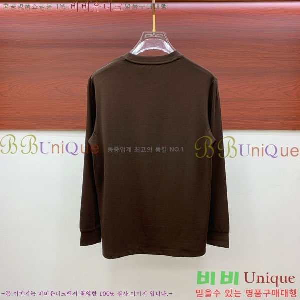 ���� ��**�� ������ MO234703-2