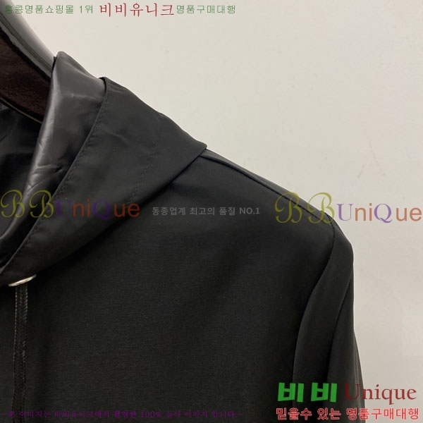 ���� ��**�� ���� MO780946