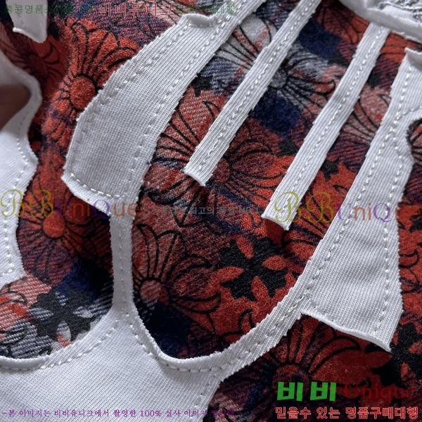 ���� ũ������ ���� Ƽ���� CH89670-1