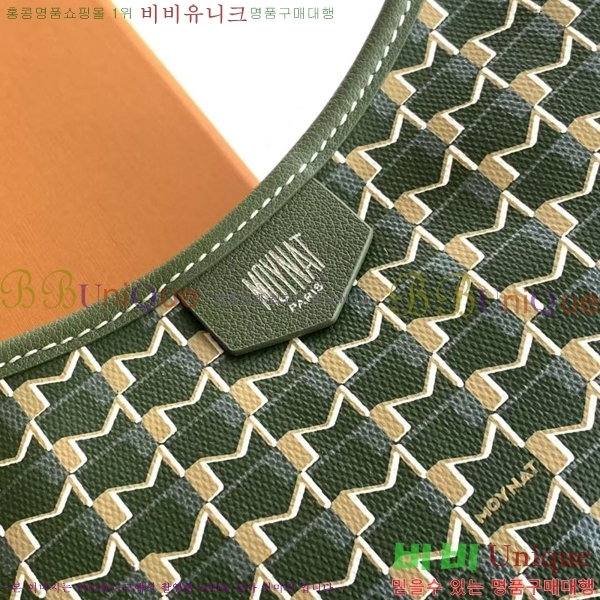 #���̳� ȣ���� M8219-4