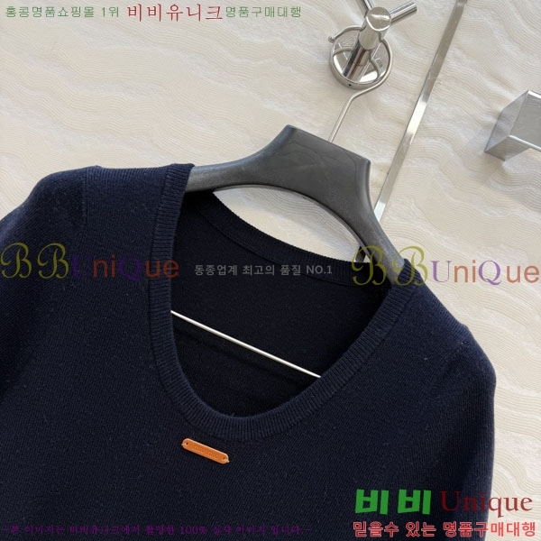 ���� �̿�̿� ���� Ƽ���� MU233023-8