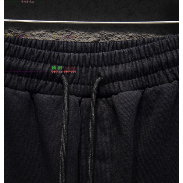 ���� ũ������ �ݹ��� CH246385