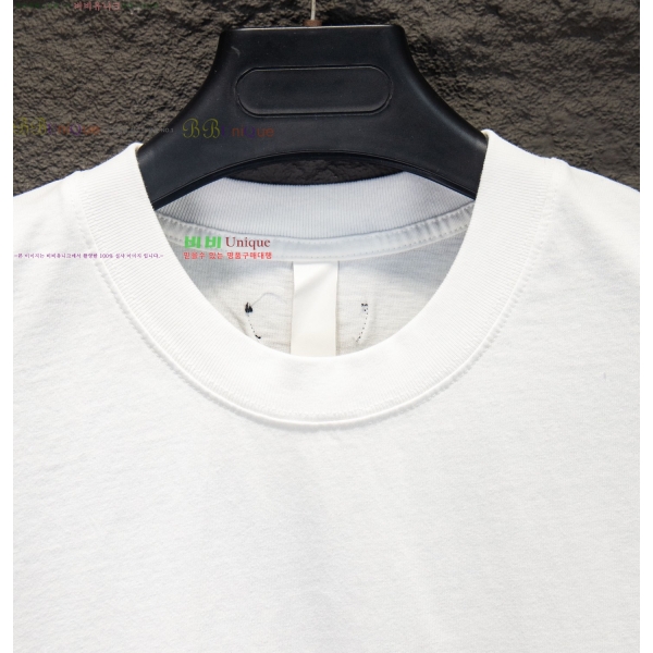 ���� ũ������ ���� Ƽ���� CH8167584-4