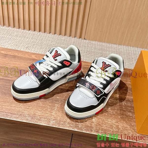 �������� LV Ʈ���̳� ����Ŀ�� LV511802-10