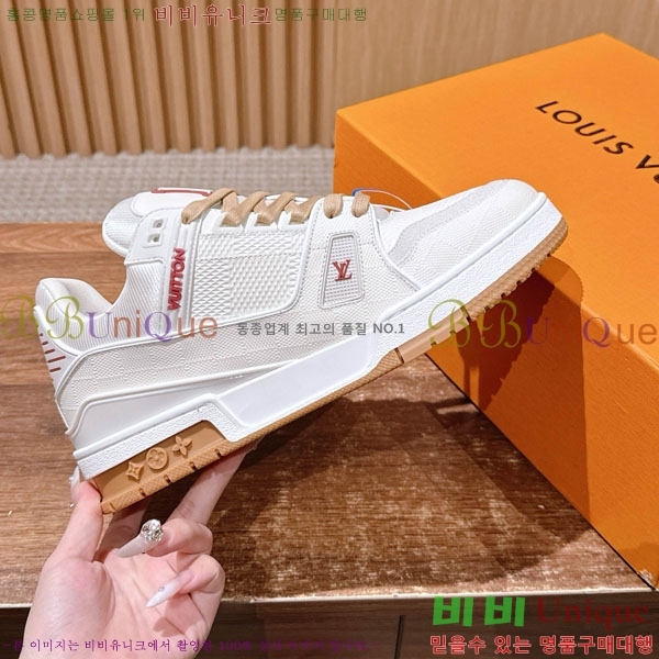 �������� LV Ʈ���̳� ����Ŀ�� LV5116602-12