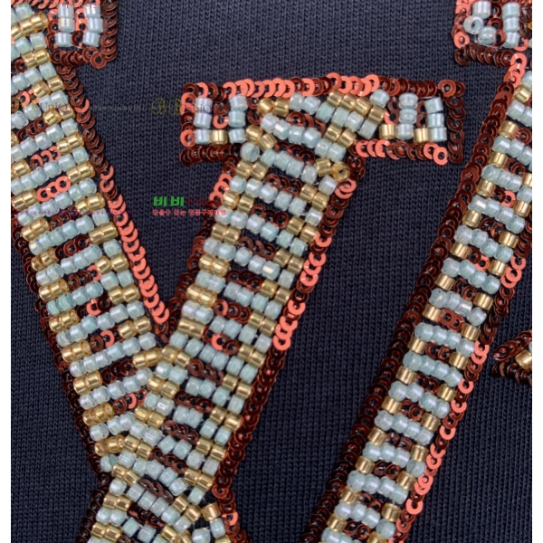 ���� ���̺��� ���� Ƽ���� LV7542833-1