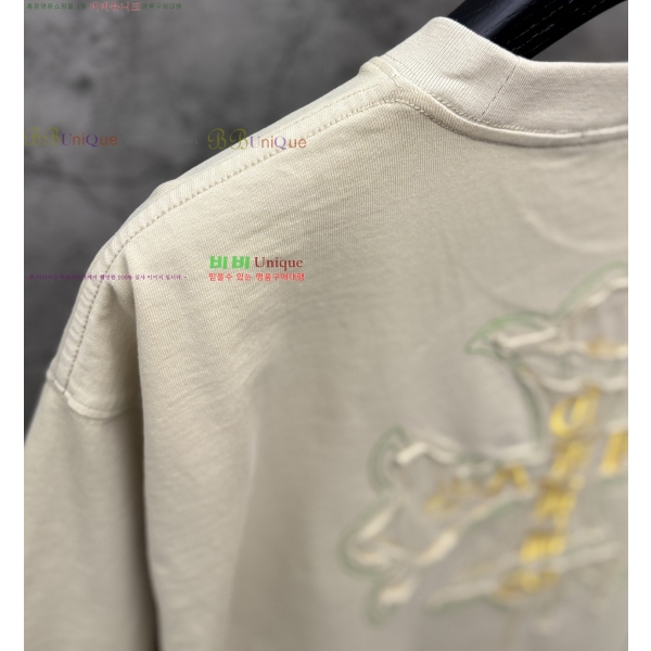 ���� ũ������ ���� Ƽ���� CH816755-1