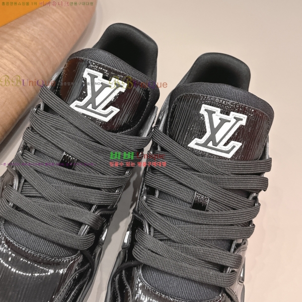 �������� LV Ʈ���̳� ����Ŀ�� 47LV262251-3